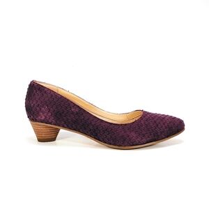 Clarks Mena Bloom Womens 7 Purple Scalloped Leather Point Toe Slip On Heels